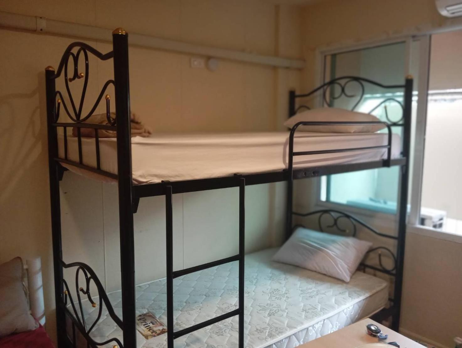Butlers Wdh Hostel Bangkok Exterior photo